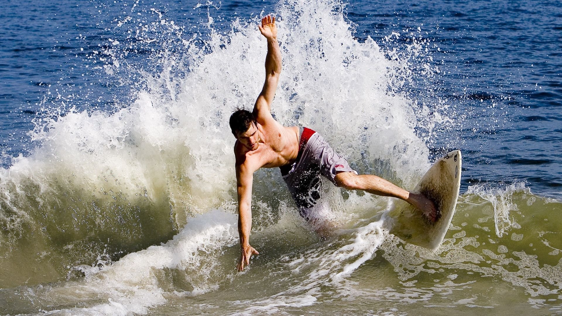 《Valorant》新季“星际探险”，高手齐聚一堂！