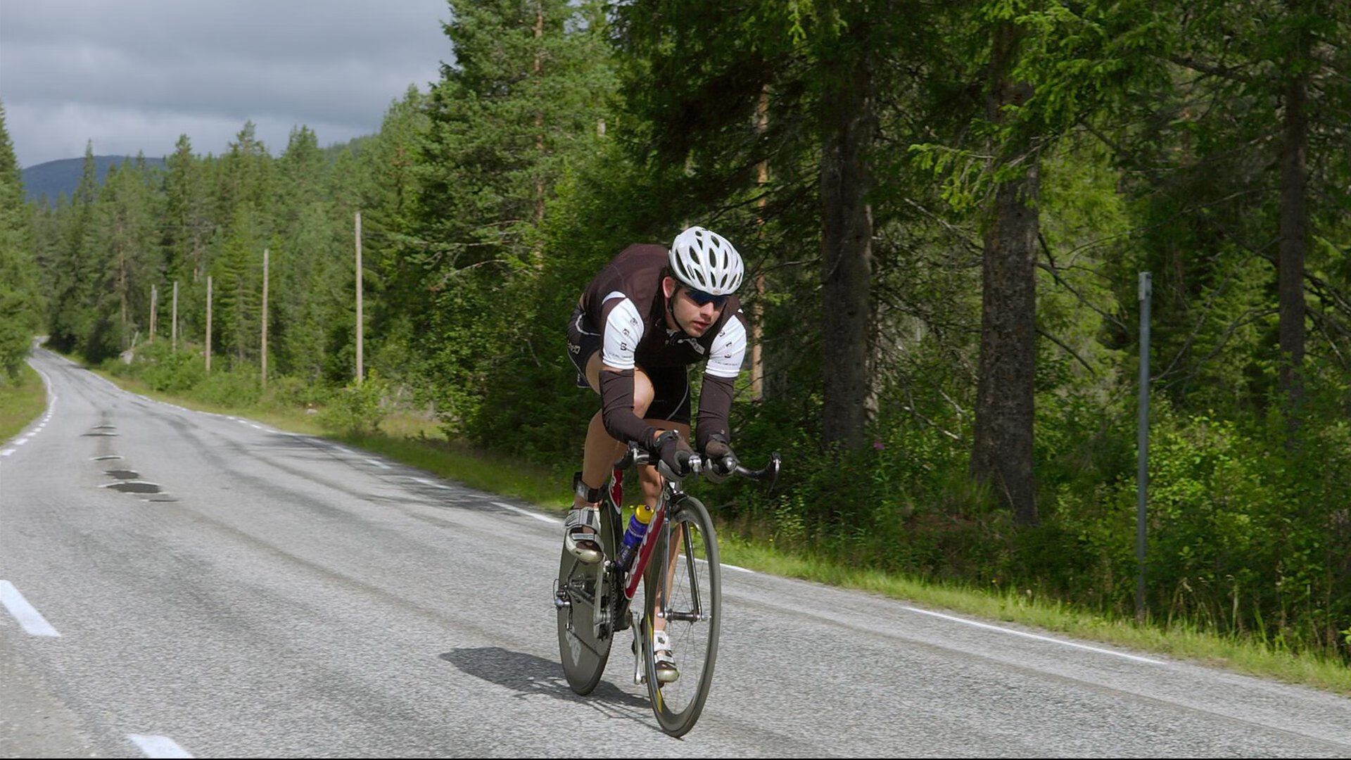 哈兰德的得分数据为俱乐部商业推广提供强有力支撑,哈兰德在那个俱乐部