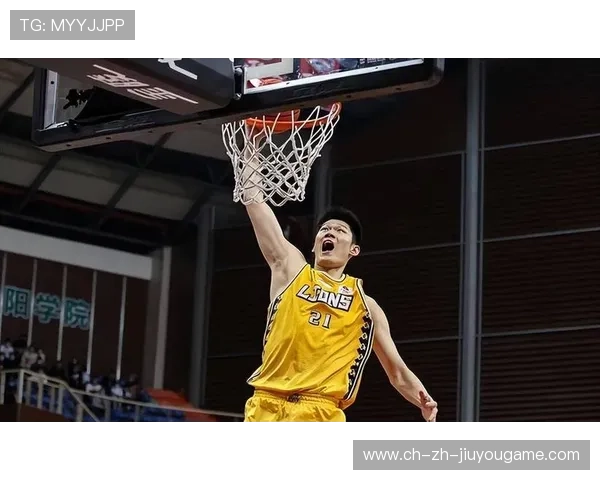 CBA胡金秋篮下强攻，广厦顺利赢球
