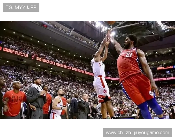 伦纳德压哨上篮稳稳命中，快船主场全场沸腾